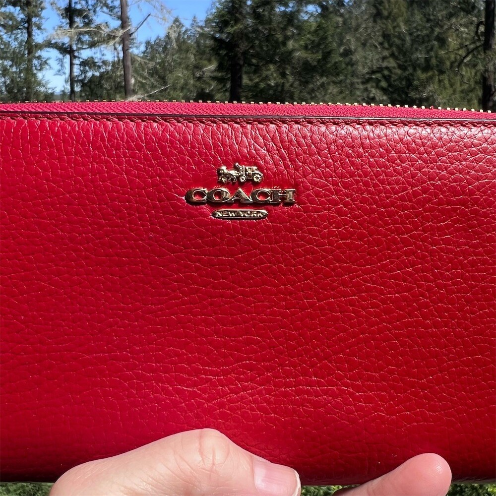 COACH Long Zip-Around Wallet RED Pebble Leather w Gold Hardware AUTHENTIC - Picture 9 of 13